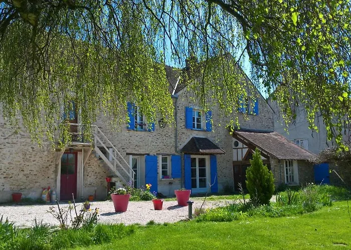 Konukevi Du Clos Sebastien 3*